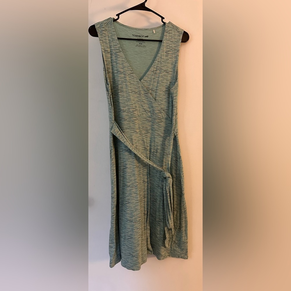Toad&Co Eco-Friendly wrap blue dress